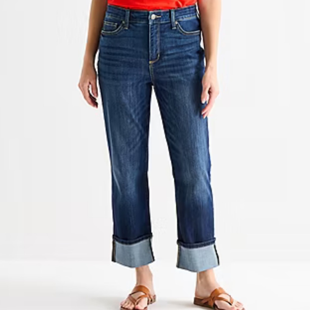 Classic Cuffed Women’s Jeans - Dark Blue